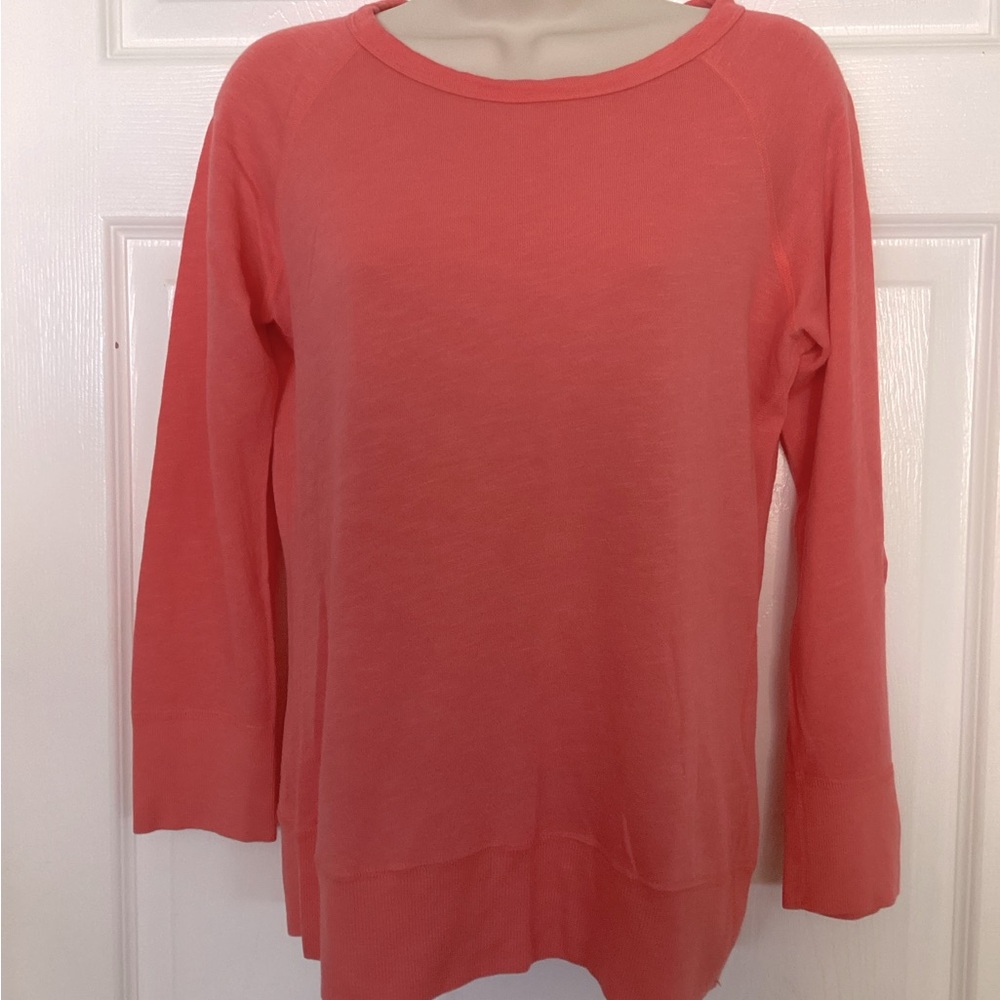 Standard James Perse  Size 1 Top in Burnt Persimmon